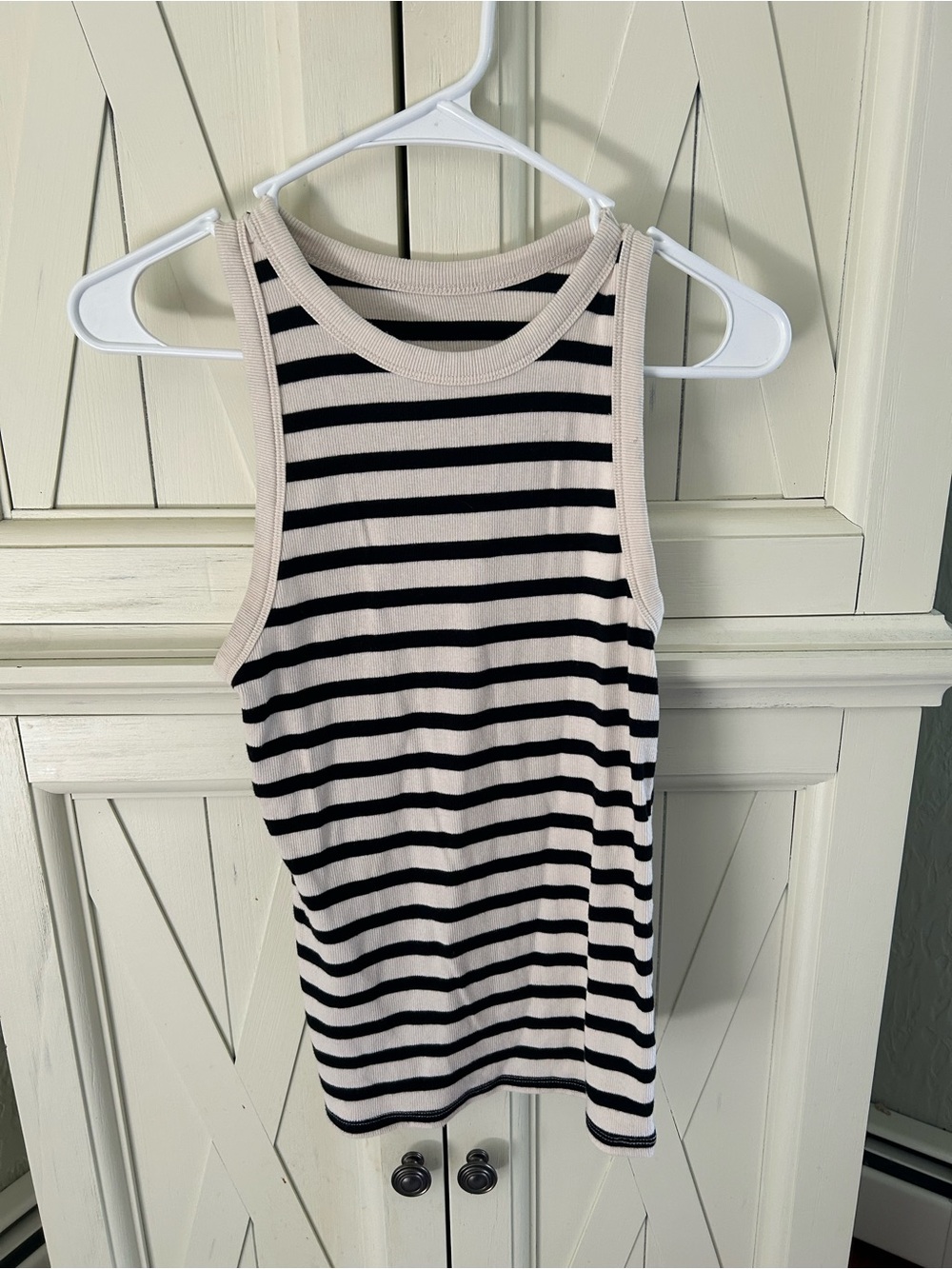 Striped Sleeveless Ribbed Tank Top - Black & Cream